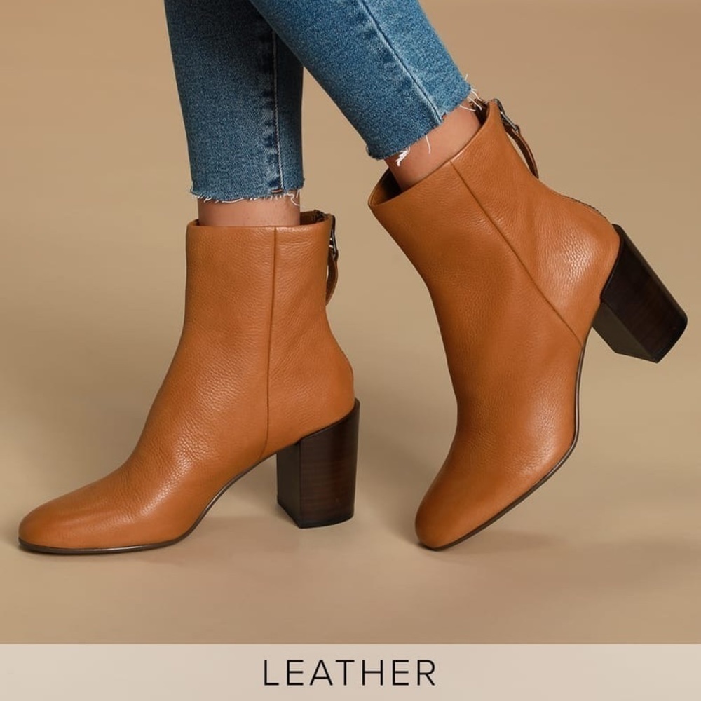 Dolce Vita Cyan Cognac Leather Ankle Booties